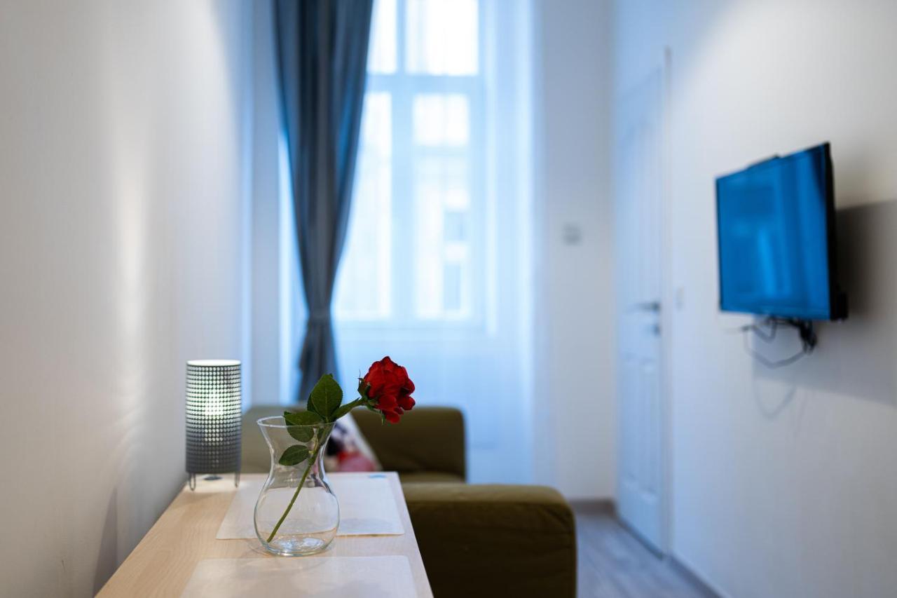 King Seventeen Homes Budapest Kültér fotó